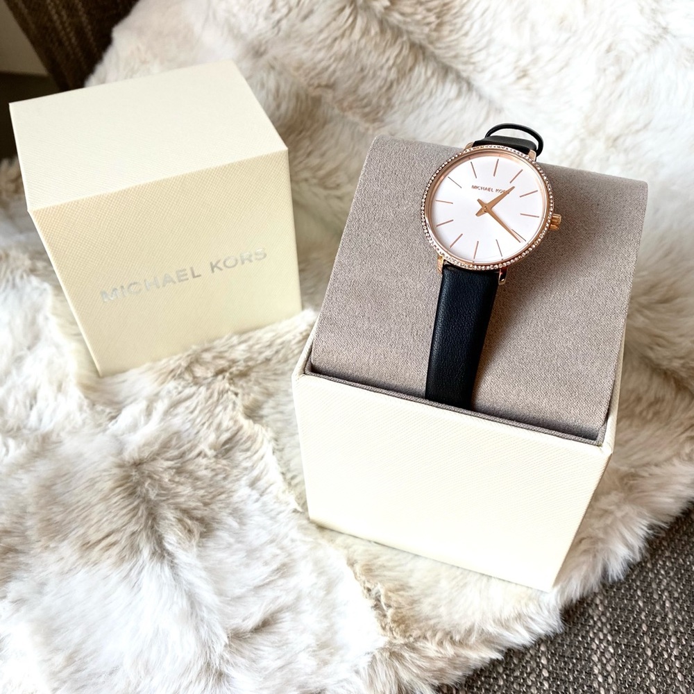 NWT In Box authentic MK rosegold pave leather strap watch